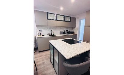 Herverkoop - Town House -
San Miguel de Salinas - Inland