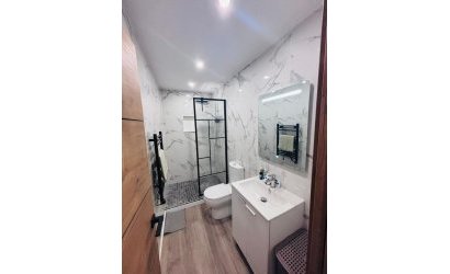 Herverkoop - Town House -
San Miguel de Salinas - Inland