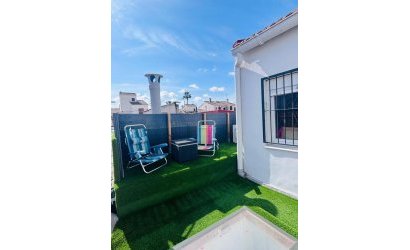 Herverkoop - Town House -
San Miguel de Salinas - Inland