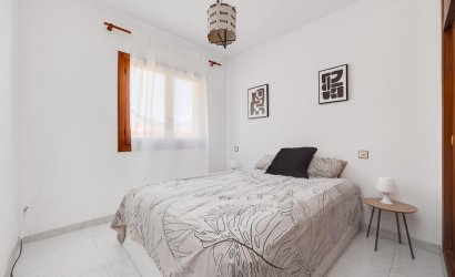 Herverkoop - Semi Detached -
Torrevieja - Nueva Torrevieja