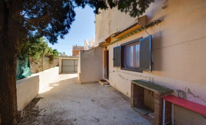 Herverkoop - Semi Detached -
Torrevieja - Nueva Torrevieja