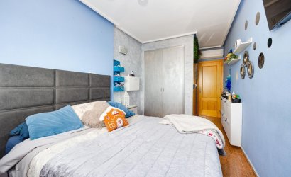 Herverkoop - Apartment -
Torrevieja - Centro