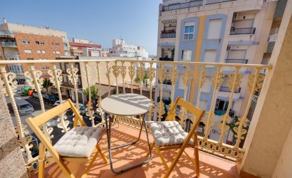 Herverkoop - Apartment -
Torrevieja - Centro