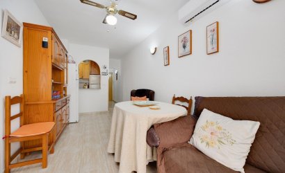Revente - Apartment -
Torrevieja - Centro