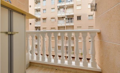 Revente - Apartment -
Torrevieja - Centro