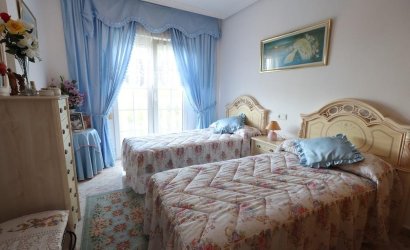 Herverkoop - Villa -
Orihuela Costa - Costa Blanca