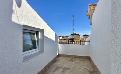 Herverkoop - Town House -
Torrevieja - Costa Blanca