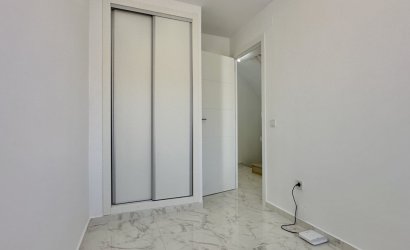 Herverkoop - Town House -
Torrevieja - Costa Blanca