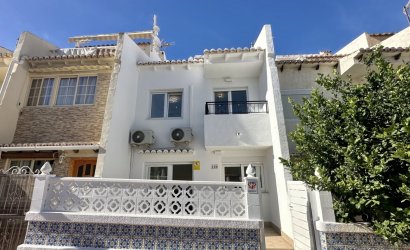 Herverkoop - Town House -
Torrevieja - Costa Blanca