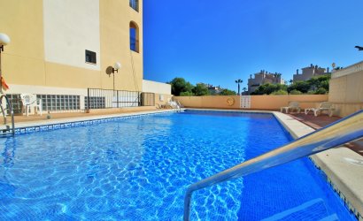 Resale - Villa -
Playa Flamenca