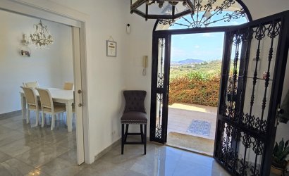 Herverkoop - Villa -
Los Romanes - Inland