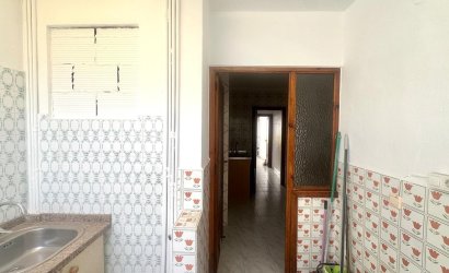 Herverkoop - Apartment -
Torrevieja - Estacion De Autobuses