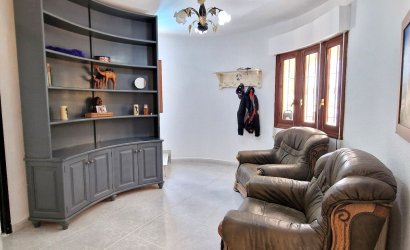 Revente - Villa -
Orihuela - Inland