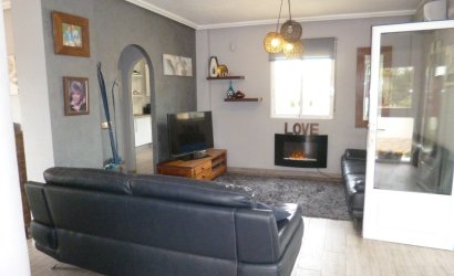 Herverkoop - Villa -
Playa Flamenca - Costa Blanca