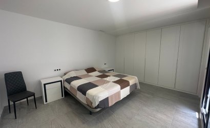 Reventa - Villa -
San Miguel de Salinas - Inland