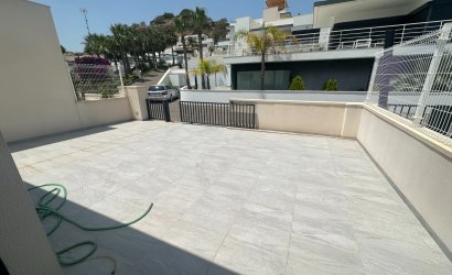 Reventa - Villa -
San Miguel de Salinas - Inland