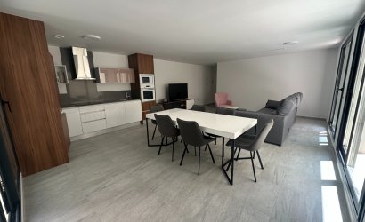 Reventa - Villa -
San Miguel de Salinas - Inland