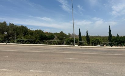 Reventa - Villa -
San Miguel de Salinas - Inland