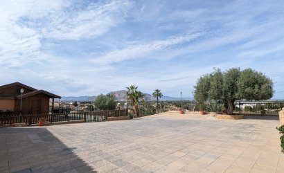 Revente - Villa -
Bigastro - Inland