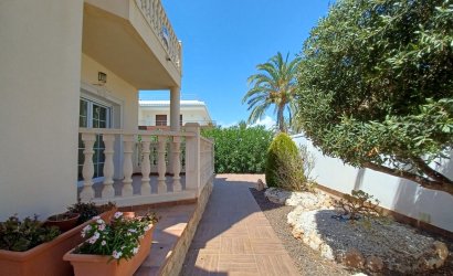 Resale - Villa -
Cabo Roig - Costa Blanca