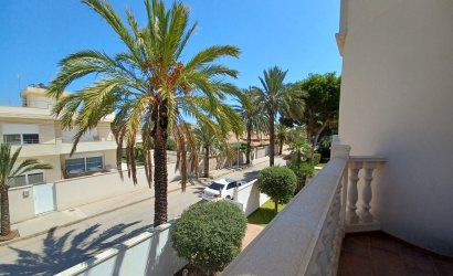 Resale - Villa -
Cabo Roig - Costa Blanca