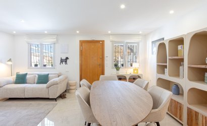 Herverkoop - Villa -
Pilar de la Horadada - Costa Blanca