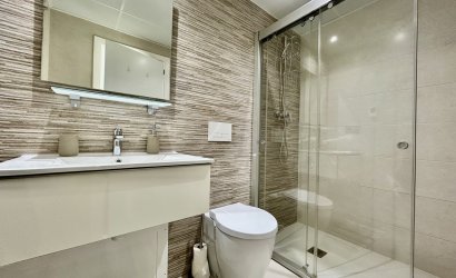 Reventa - Villa -
Villamartin - Costa Blanca