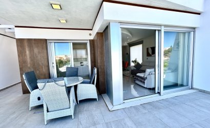 Reventa - Villa -
Villamartin - Costa Blanca