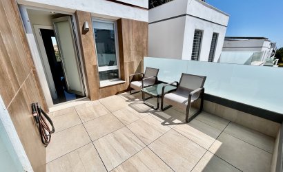 Reventa - Villa -
Villamartin - Costa Blanca