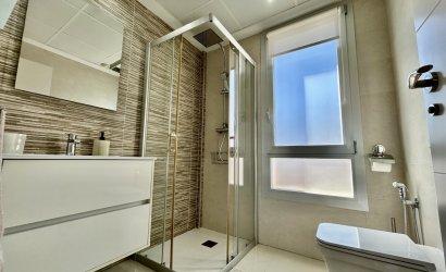 Reventa - Villa -
Villamartin - Costa Blanca