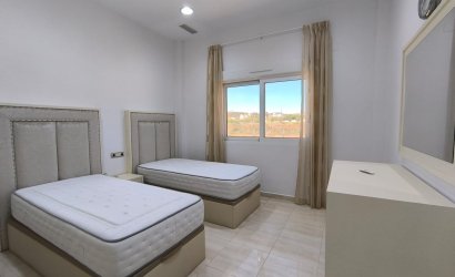 Resale - Villa -
Pinoso - Inland