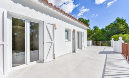 Reventa - Villa -
Altea - Costa Blanca
