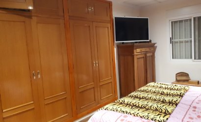 Revente - Villa -
Villena - Inland