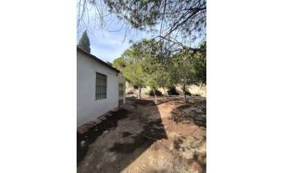 Reventa - Country House -
Fortuna - Inland