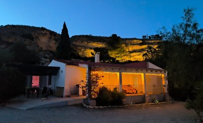 Reventa - Country House -
Fortuna - Inland