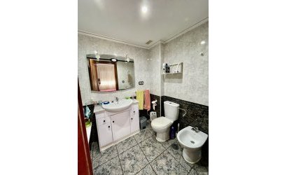 Herverkoop - Penthouse -
Torrevieja - Playa de cura