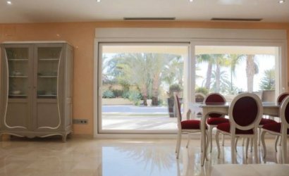 Resale - Villa -
Benissa - Alicante