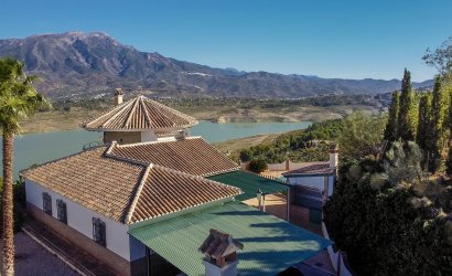 Herverkoop - Villa -
Vinuela - Inland