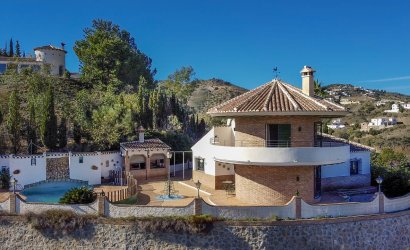 Herverkoop - Villa -
Vinuela - Inland