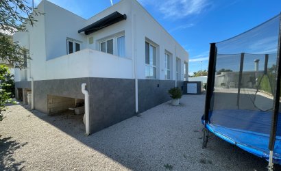 Revente - Villa -
Orihuela - Inland