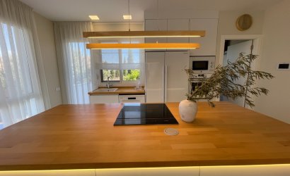 Revente - Villa -
Orihuela - Inland