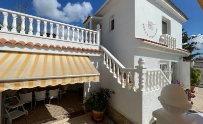 Reventa - Villa -
Ciudad Quesada - Costa Blanca