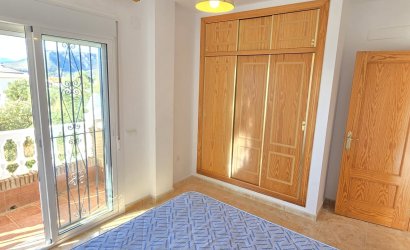 Resale - Villa -
Alcaucín - Inland