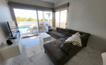 Revente - Villa -
Orihuela Costa - Costa Blanca