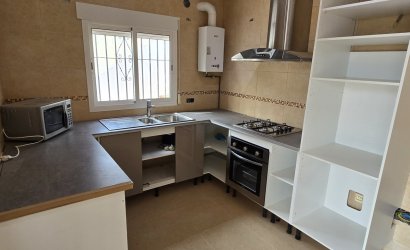 Herverkoop - Villa -
Vinuela - Inland