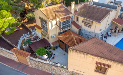 Herverkoop - Villa -
Torrevieja - Los Balcones