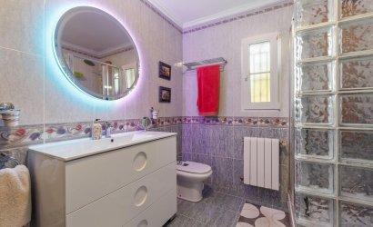 Herverkoop - Villa -
Torrevieja - Los Balcones