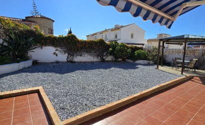 Reventa - Villa -
Vinuela - Inland