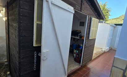 Reventa - Villa -
Vinuela - Inland