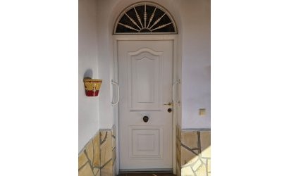 Reventa - Villa -
Vinuela - Inland